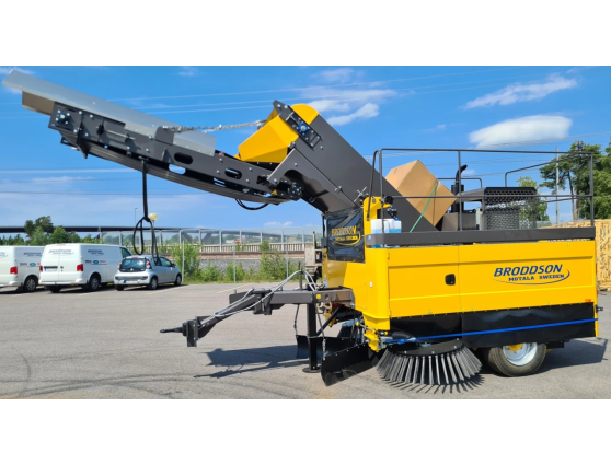 Подметальная машина BRODDSON SCANDIA