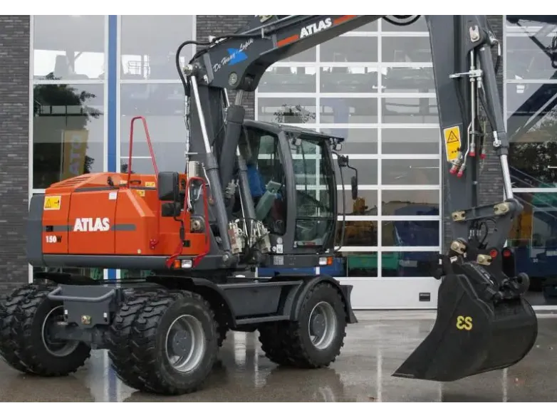 Колёсный экскаватор Atlas 150W | Спецтехника фото №3