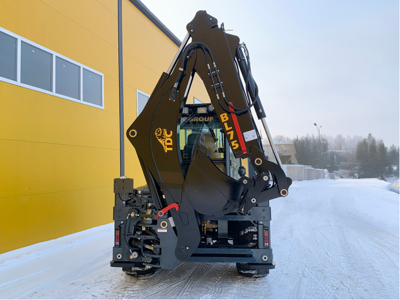 Экскаватор-погрузчик TDC BL75 | Спецтехника фото №6