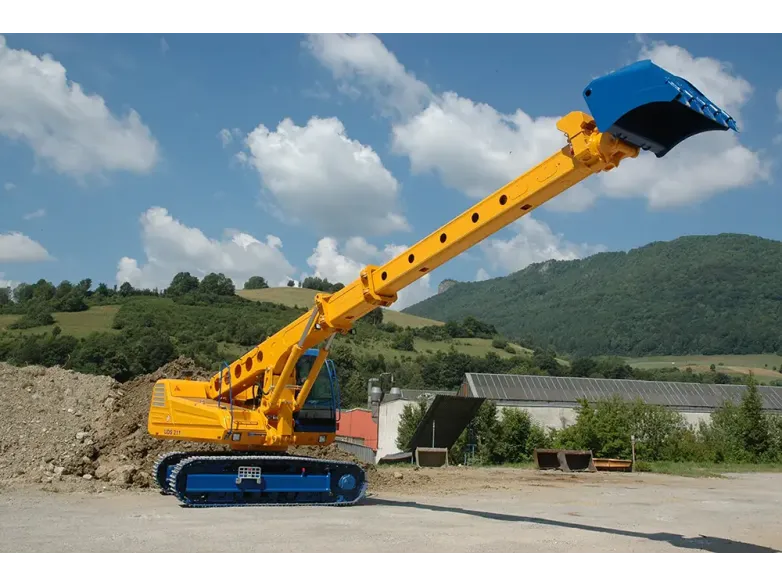 Экскаватор-планировщик UDS 211 на гусеничном ходу | Спецтехника фото №4