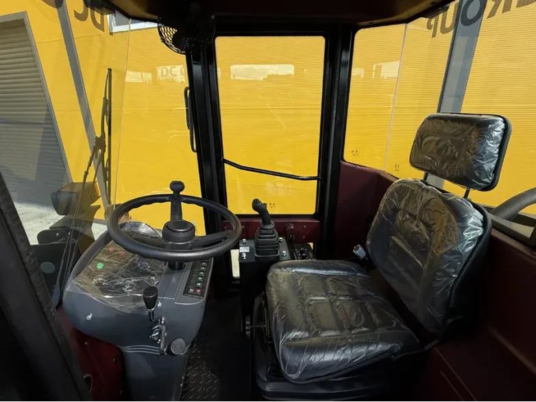 Погрузчик фронтальный TDC HK215 | Спецтехника фото №7