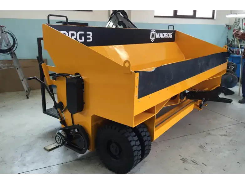 Щебнераспределитель прицепной MADROG DRG 3 | Спецтехника фото №2