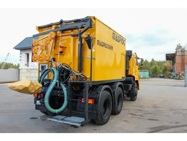 Ямочный ремонтер c пневмонабрызгом MADROG MPA 6.5W | Спецтехника фото №2