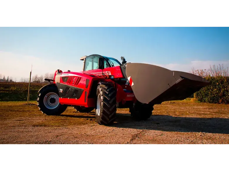 Телескопический погрузчик 7.35 VPSe 103 серии Middle Range | Спецтехника фото №4