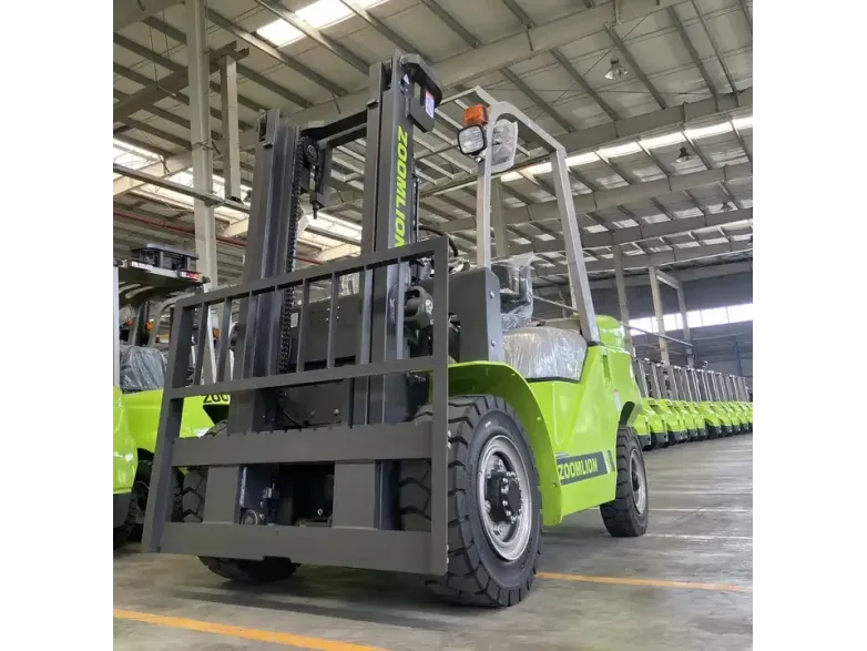 Вилочный погрузчик ZOOMLION FD50 | Спецтехника фото №4