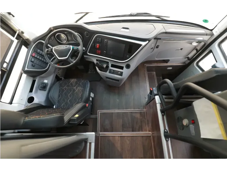 Туристический автобус YUTONG ZK6128H | Спецтехника фото №7