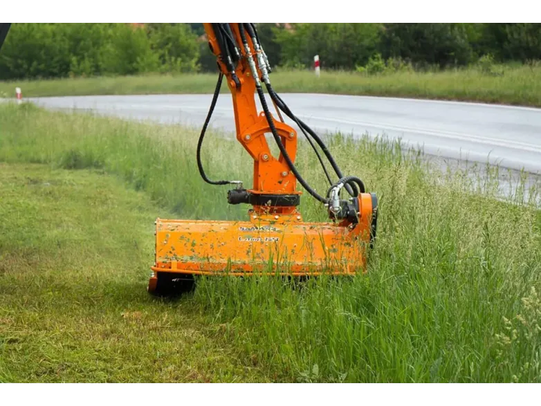 Легкая мульчирующая фреза SaMASZ LAMA 121 | Спецтехника фото №4